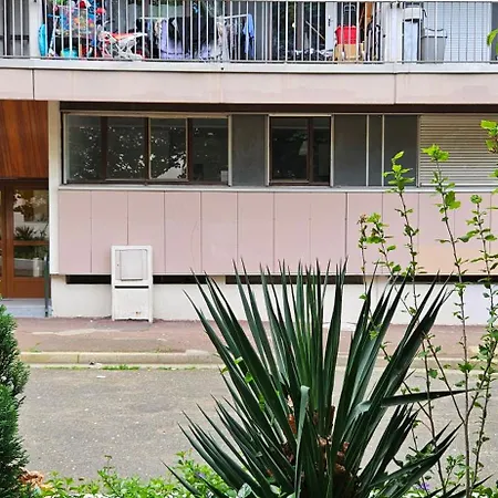 Superbe Gare Du Val Apartment *