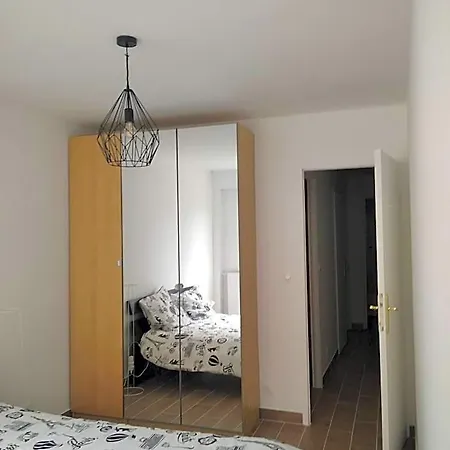 Superbe Gare Du Val Appartement